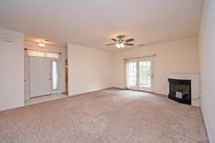 704 Traverse Creek Dr, Miami Township, OH 45150 - Photo 7