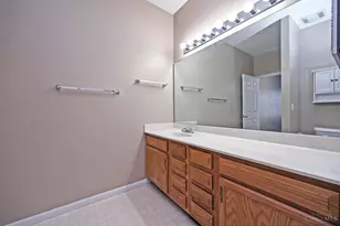 704 Traverse Creek Dr, Miami Township, OH 45150 - Photo 29