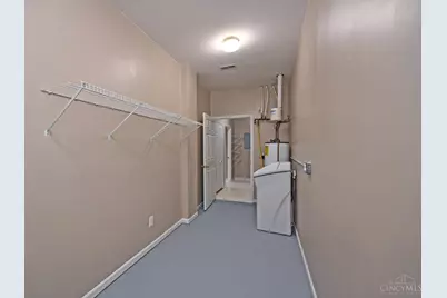 704 Traverse Creek Drive, Miami Township, OH 45150 - Photo 23