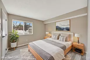 9315 Winton Rd, Springfield Township, OH 45231 - Photo 21