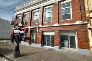 31 E 2nd St, Manchester, OH 45144 - Photo 1