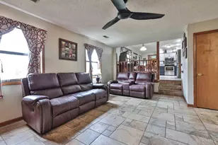 4058 Schroeder Dr, Fairfield Township, OH 45011 - Photo 11