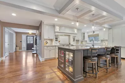 8190 S Clippenger Drive, Indian Hill, OH 45243 - Photo 5