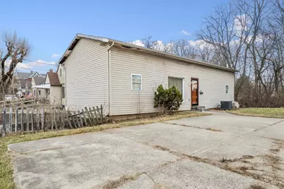 239 W Locust Street, Wilmington, OH 45177 - Photo 3