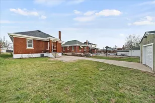 3869 Meyerfeld Ave, Cheviot, OH 45211 - Photo 33