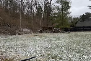 8042 Big Cedar Rd, Cedar Grove, IN 41076 - Photo 3