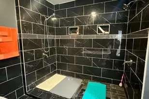 121 W Sixty Fourth St, Cincinnati, OH 45216 - Photo 21