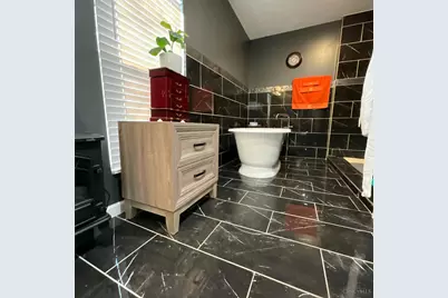 121 W Sixty Fourth Street, Cincinnati, OH 45216 - Photo 9