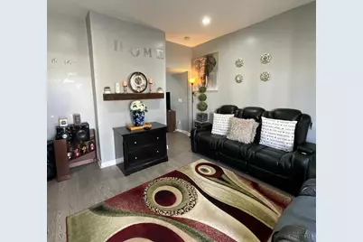 121 W Sixty Fourth Street, Cincinnati, OH 45216 - Photo 5