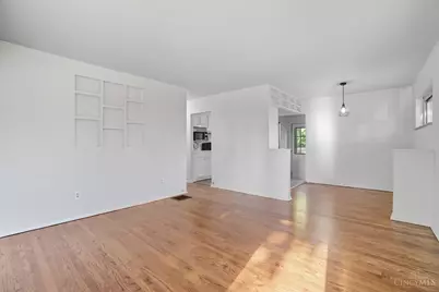 1979 Faywood Avenue, Green Township, OH 45238 - Photo 7