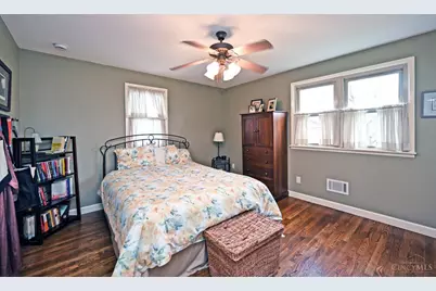 7 Creekwood Square #7, Glendale, OH 45246 - Photo 17