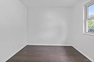 1639 W Kemper Rd, Forest Park, OH 45240 - Photo 17