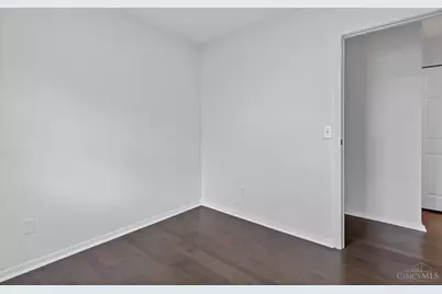 1639 W Kemper Road, Forest Park, OH 45240 - Photo 21