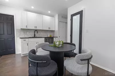 1639 W Kemper Road, Forest Park, OH 45240 - Photo 11