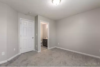 2063 E Seymour Avenue, Cincinnati, OH 45237 - Photo 33