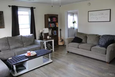 816 E Center Street, Blanchester, OH 45107 - Photo 5