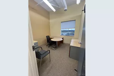 4240 Airport Road, Cincinnati, OH 45226 - Photo 9