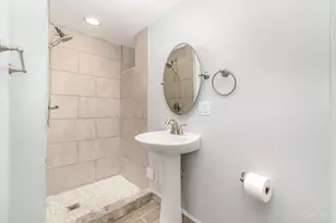 3013 Marshall Ave, Cincinnati, OH 45220 - Photo 23