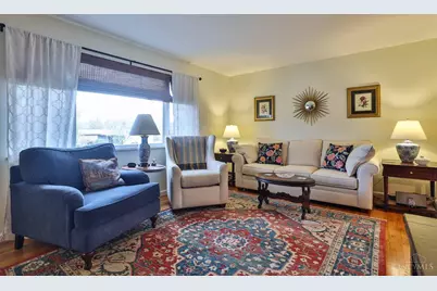 10184 Lochcrest Drive, Springfield Township, OH 45231 - Photo 7