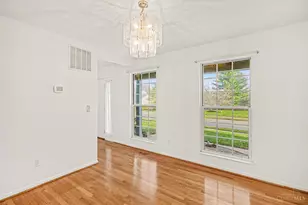 1184 Creekstone Dr, Union Township, OH 45103 - Photo 9