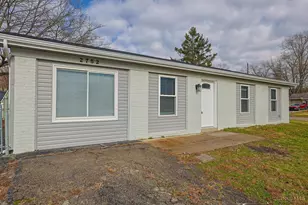 2752 Mancelona Ct, Colerain Township, OH 45251 - Photo 3