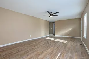 2752 Mancelona Ct, Colerain Township, OH 45251 - Photo 5