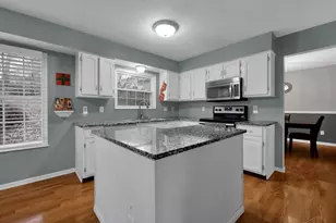 5449 Dengail Dr, Delhi Township, OH 45238 - Photo 7