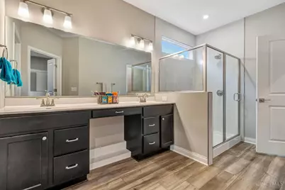 1358 Brookchase Circle, Hamilton Township, OH 45039 - Photo 17