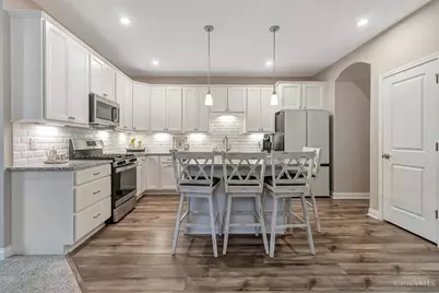 1358 Brookchase Circle, Hamilton Township, OH 45039 - Photo 3