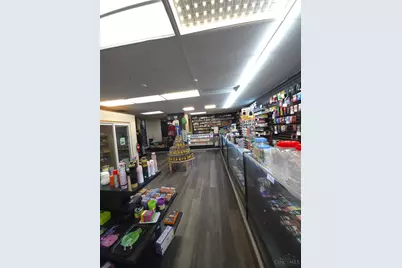 2018 Central Avenue, Middletown, OH 45044 - Photo 3