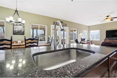 1065 Brunswick Drive, Perry Township, OH 45118 - Photo 15