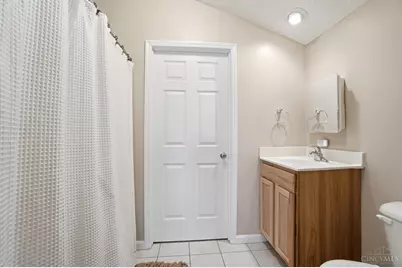 1065 Brunswick Drive, Perry Township, OH 45118 - Photo 37