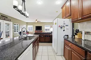 1065 Brunswick Dr, Perry Township, OH 45118 - Photo 13