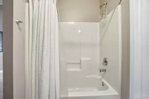 1065 Brunswick Dr, Perry Township, OH 45118 - Photo 37