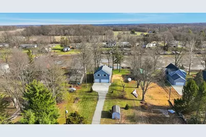 1065 Brunswick Drive, Perry Township, OH 45118 - Photo 3