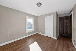 4340 W 8th St, Cincinnati, OH 45205 - Photo 11