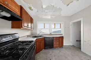 4340 W 8th St, Cincinnati, OH 45205 - Photo 17