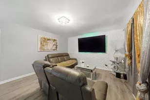 9287 Coogan Dr, Colerain Township, OH 45231 - Photo 7