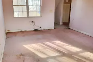 2507 Forthmann Pl, Cincinnati, OH 45211 - Photo 3