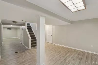 7873 Bobolink Drive, Cincinnati, OH 45224 - Photo 31