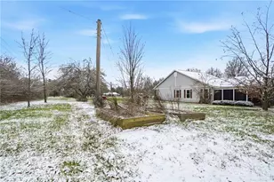 1970 Greenbrier Rd, Turtle Creek Township, OH 45036 - Photo 11