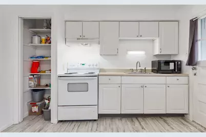 521 Roebling Road, Cincinnati, OH 45238 - Photo 9