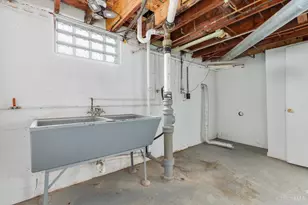 521 Roebling Rd, Cincinnati, OH 45238 - Photo 25