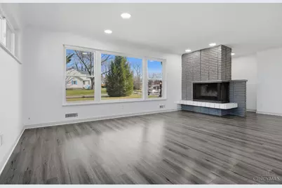 6101 Capri Drive, Cincinnati, OH 45224 - Photo 5