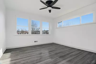 6101 Capri Drive, Cincinnati, OH 45224 - Photo 9