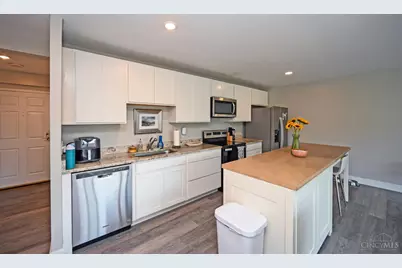 2200 Victory Parkway #710, Cincinnati, OH 45206 - Photo 5