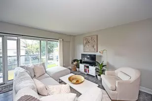 2200 Victory Pkwy, Cincinnati, OH 45206 - Photo 11