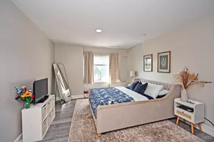 2200 Victory Pkwy, Cincinnati, OH 45206 - Photo 13