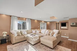 8821 Bluejay View Dr, Whitewater Township, OH 45002 - Photo 19