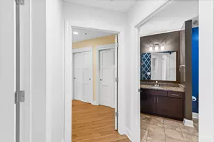 1326 Vine St, Cincinnati, OH 45202 - Photo 23